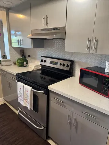 12650 SW 6th Street Pembroke Pines FL 33027