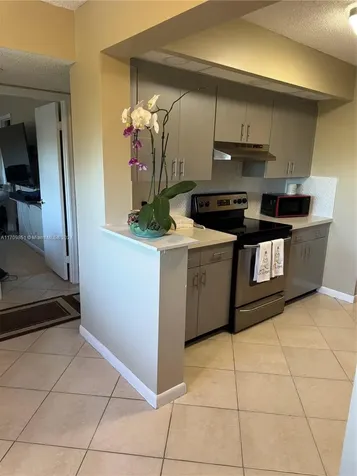12650 SW 6th Street Pembroke Pines FL 33027