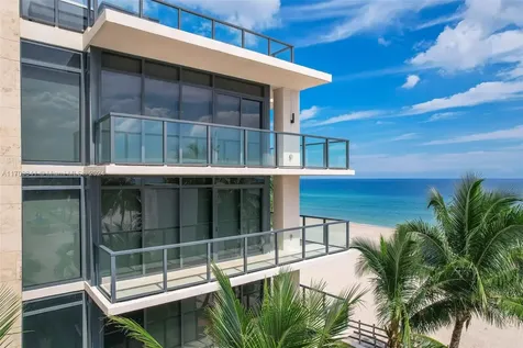 2205 S Surf Road Hollywood FL 33019