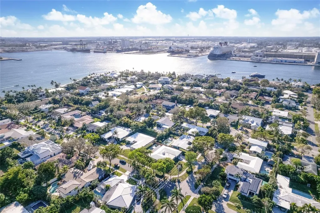 2316 Barbara Drive Fort Lauderdale FL 33316