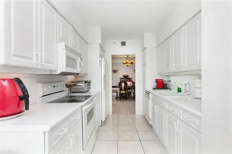 16400 Collins Avenue Sunny Isles Beach FL 33160