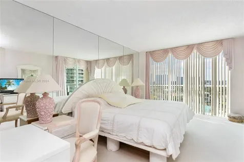16400 Collins Avenue Sunny Isles Beach FL 33160