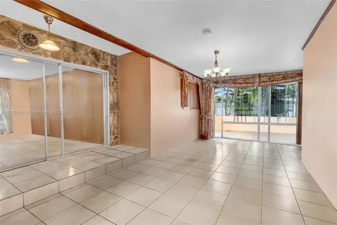 15411 NE 10th Avenue North Miami Beach FL 33162