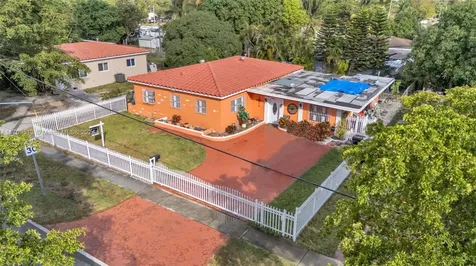 15411 NE 10th Avenue North Miami Beach FL 33162