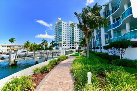 7900 Harbor Island Drive North Bay Village FL 33141