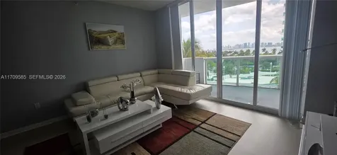 7900 Harbor Island Drive North Bay Village FL 33141