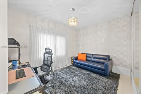 13621 SW 136th Place Miami FL 33186