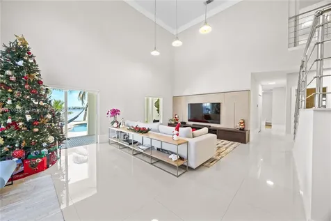 13621 SW 136th Place Miami FL 33186