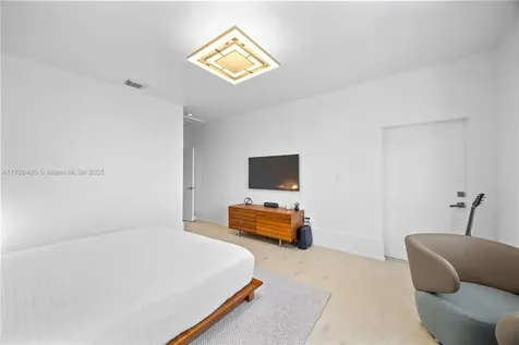 13621 SW 136th Place Miami FL 33186