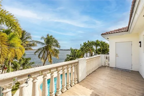 13621 SW 136th Place Miami FL 33186