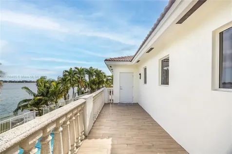 13621 SW 136th Place Miami FL 33186