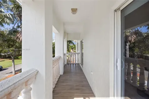 13621 SW 136th Place Miami FL 33186