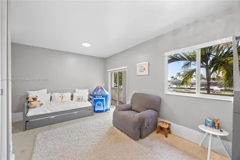 13621 SW 136th Place Miami FL 33186