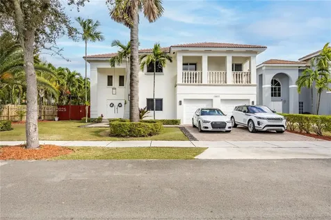 13621 SW 136th Place Miami FL 33186