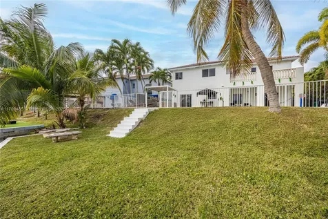 13621 SW 136th Place Miami FL 33186