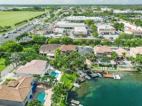 13621 SW 136th Place Miami FL 33186