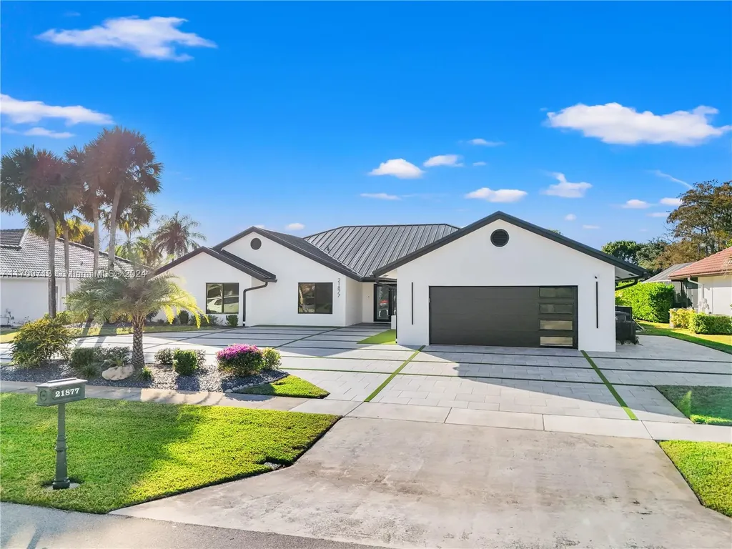 21877 Old Bridge Trail Boca Raton FL 33428