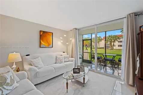 711 S Hollybrook Drive Pembroke Pines FL 33025