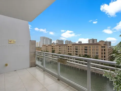 2950 NE 188th Street Aventura FL 33180