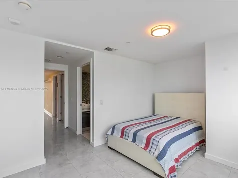 2950 NE 188th Street Aventura FL 33180