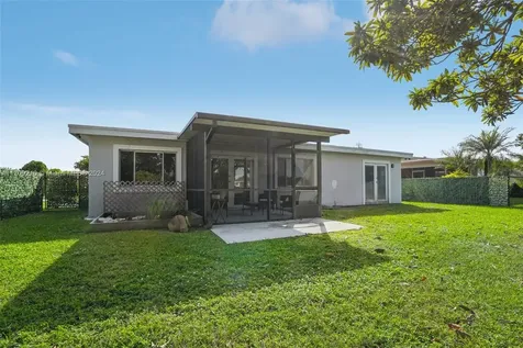 9523 NW 82nd Street Tamarac FL 33321