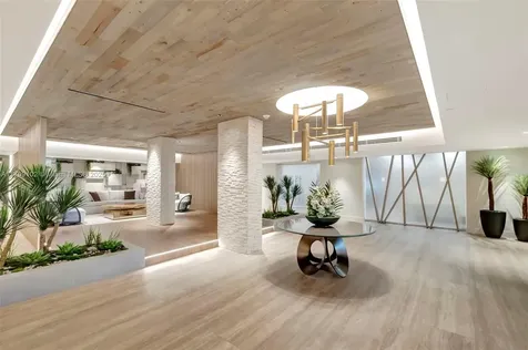 2301 Collins Avenue Miami Beach FL 33139