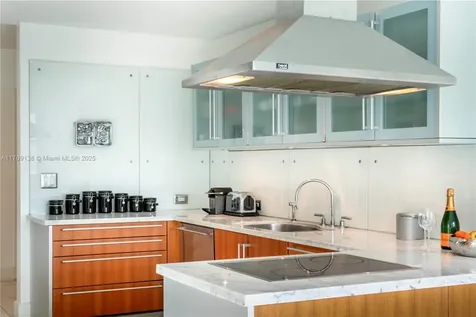 6103 Aqua Avenue Miami Beach FL 33141