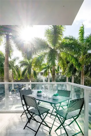 6103 Aqua Avenue Miami Beach FL 33141