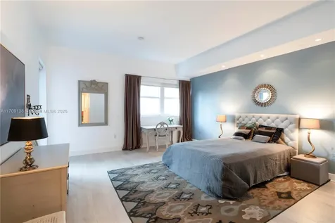 6103 Aqua Avenue Miami Beach FL 33141