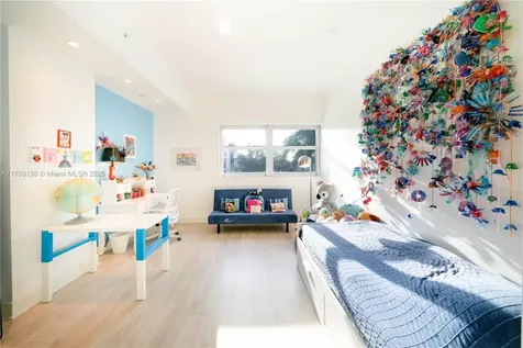 6103 Aqua Avenue Miami Beach FL 33141