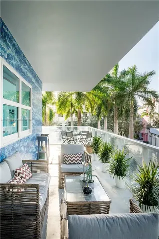 6103 Aqua Avenue Miami Beach FL 33141