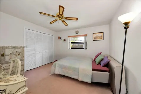 20231 SW 92nd Avenue Cutler Bay FL 33189