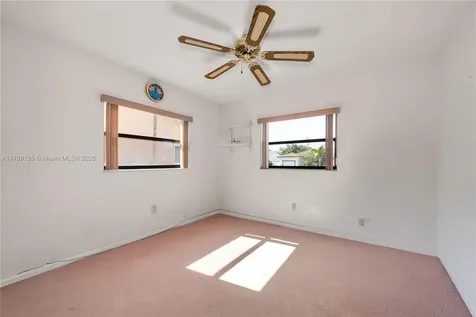 20231 SW 92nd Avenue Cutler Bay FL 33189