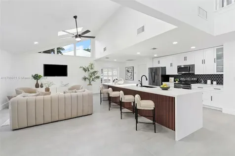 13368 Chelmsford Street Wellington FL 33414