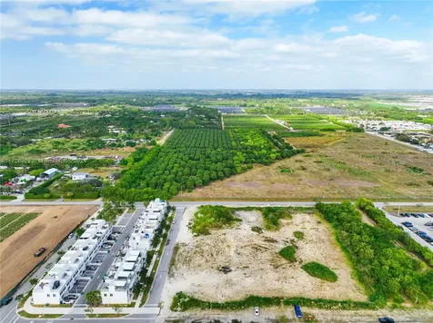 25814 SW 144th Court Homestead FL 33032