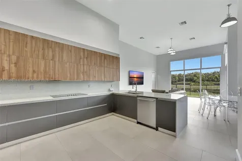 19086 Park Ridge Street Weston FL 33332