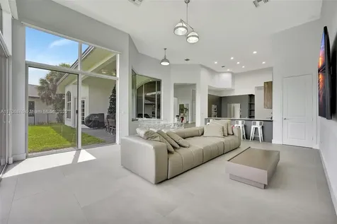 19086 Park Ridge Street Weston FL 33332