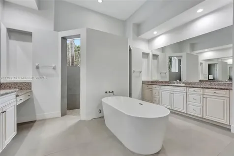 19086 Park Ridge Street Weston FL 33332