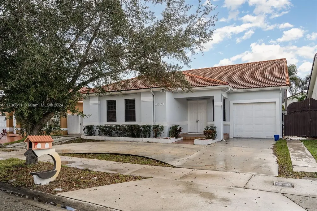 8964 NW 146th Terrace Miami Lakes FL 33018