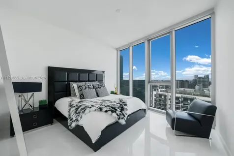 300 Biscayne Boulevard Way Miami FL 33131