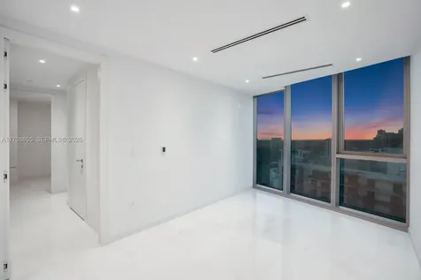 300 Biscayne Boulevard Way Miami FL 33131