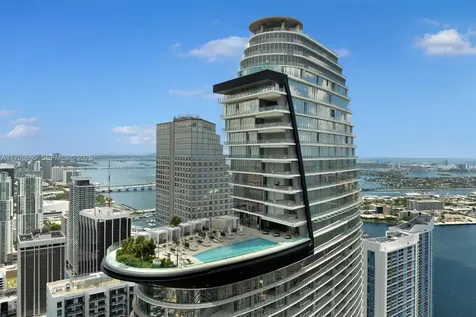 300 Biscayne Boulevard Way Miami FL 33131