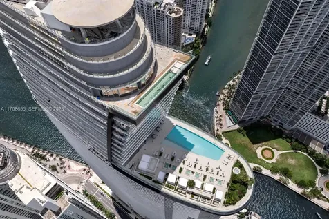 300 Biscayne Boulevard Way Miami FL 33131