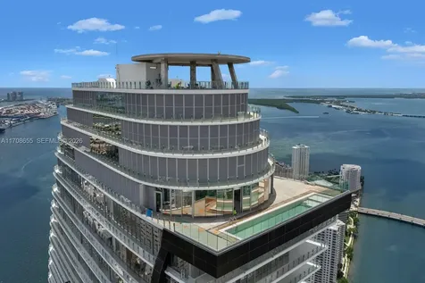 300 Biscayne Boulevard Way Miami FL 33131