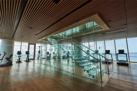 300 Biscayne Boulevard Way Miami FL 33131