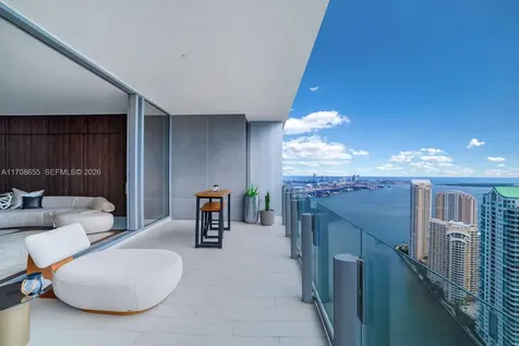 300 Biscayne Boulevard Way Miami FL 33131