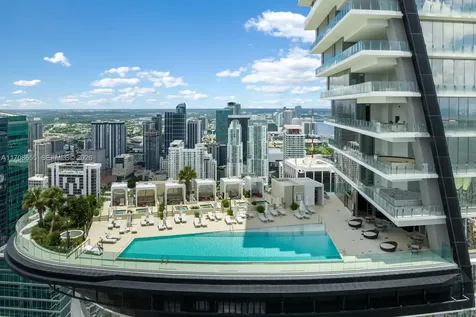 300 Biscayne Boulevard Way Miami FL 33131