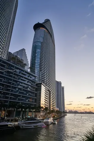 300 Biscayne Boulevard Way Miami FL 33131