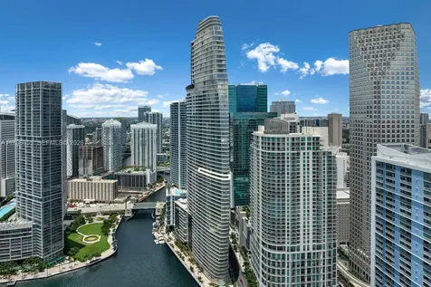 300 Biscayne Boulevard Way Miami FL 33131