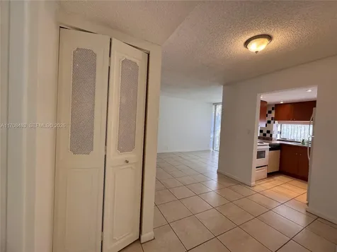 16919 N Bay Road Sunny Isles Beach FL 33160